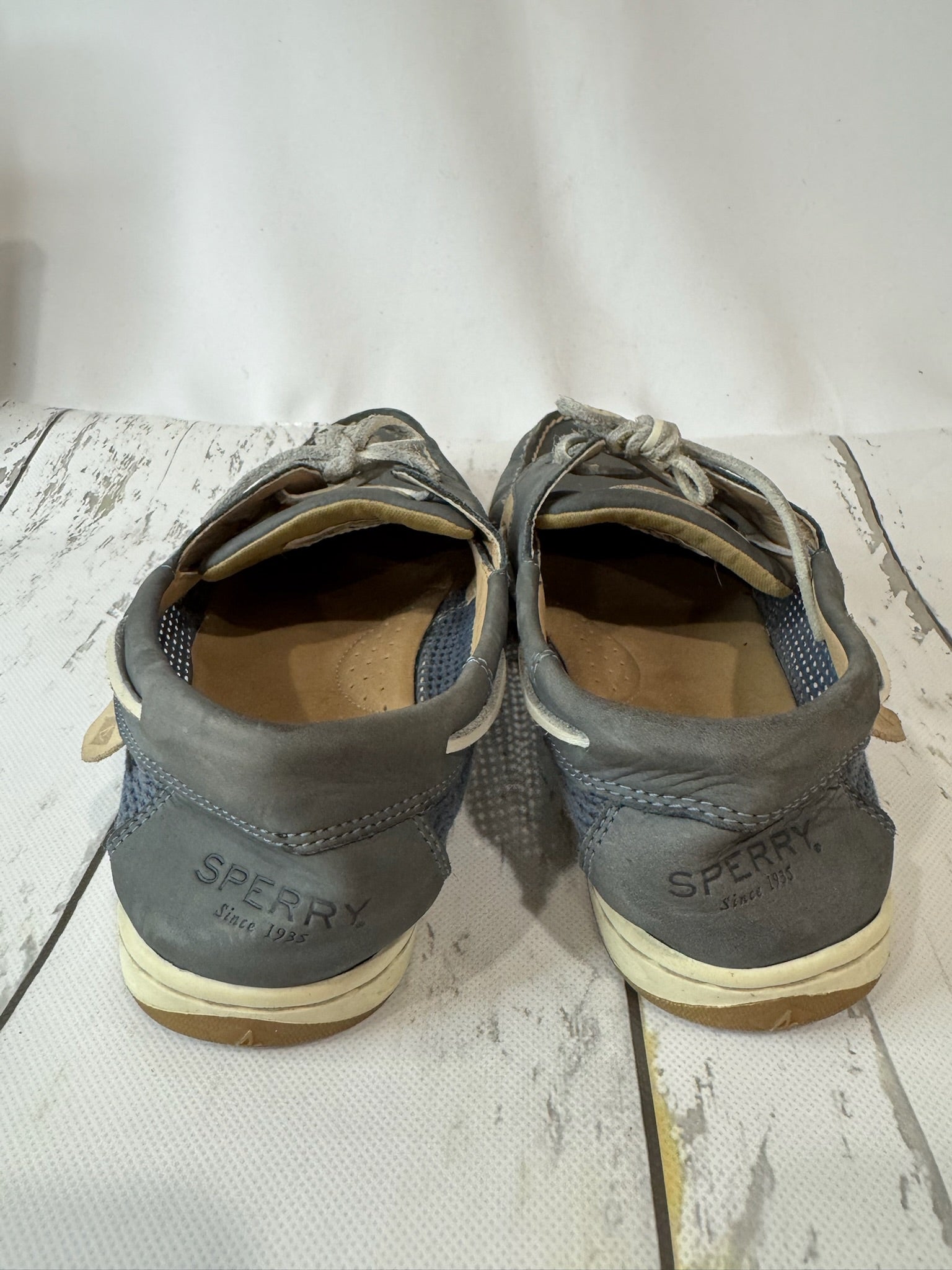 Sperry- Navy Mesh Side Boat Shoe Size 8.5