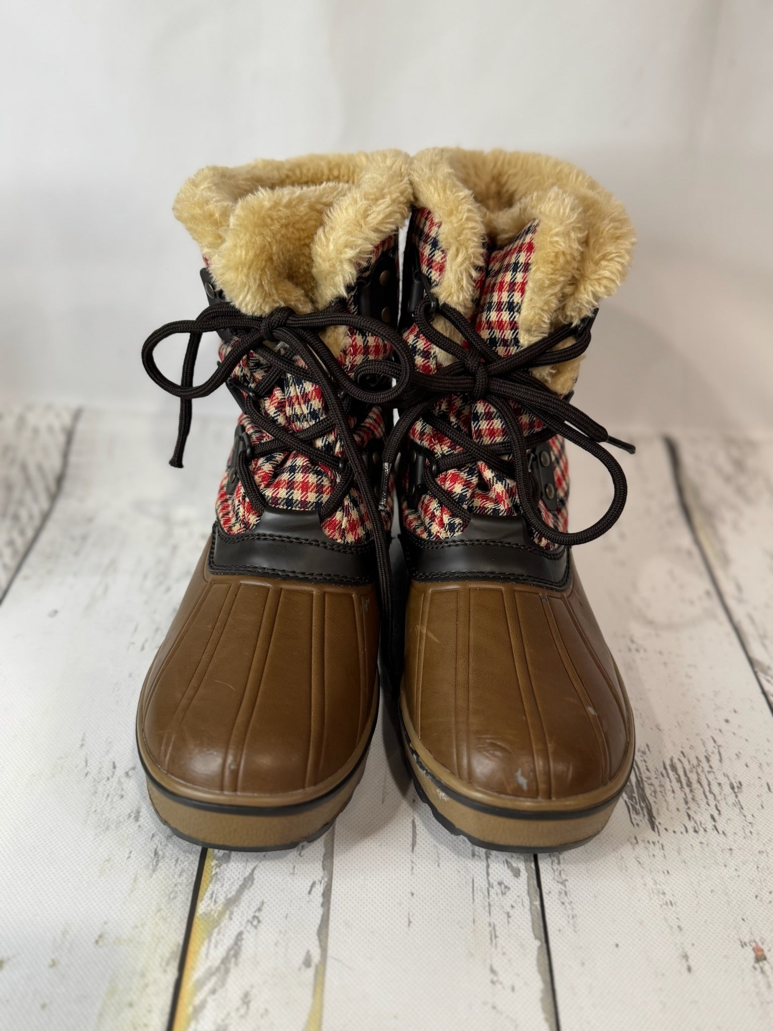 Bass winter boots- Size 8