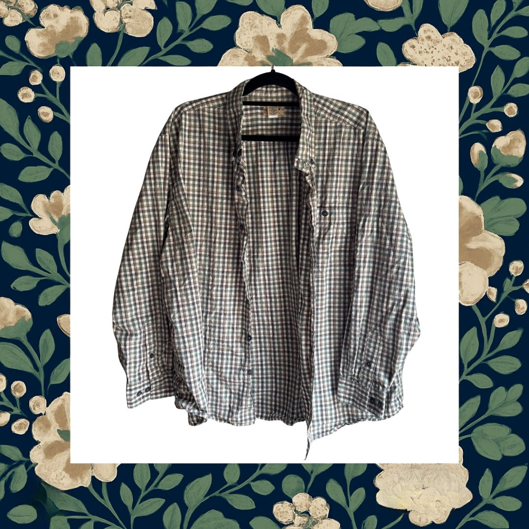 Blue Mountain  Button Up