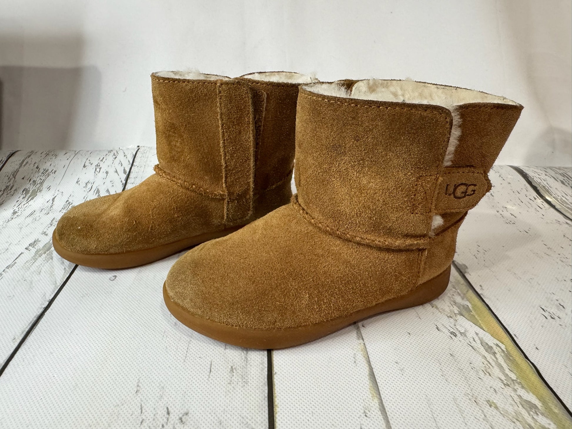 UGG Toddler 4/5C
