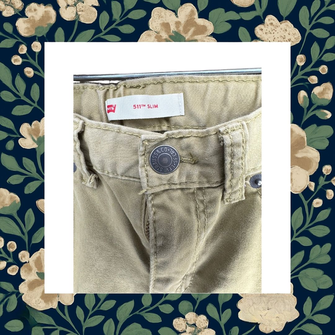 Levi 511 Slim Khaki Pants-7 reg