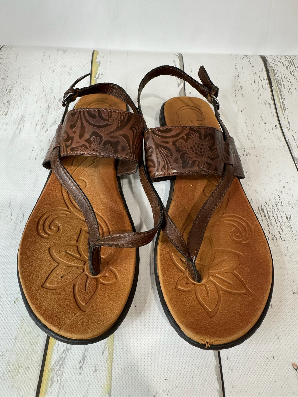 BOC Born Concept Leather Tooled Sandal Size 9
