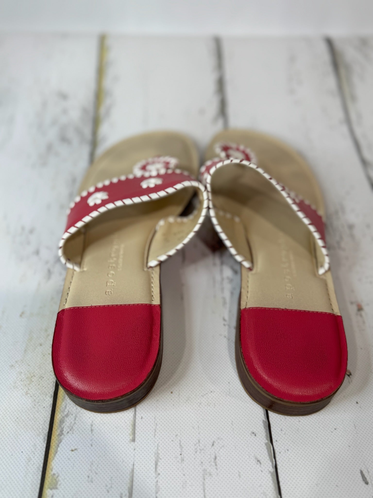Apostrophe Leather Sandals Size 9