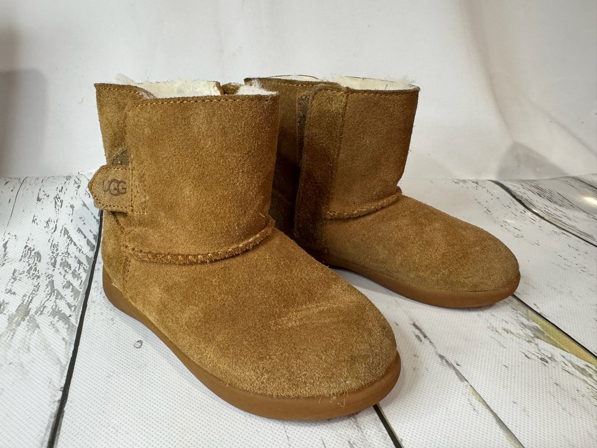 UGG Toddler 4/5C