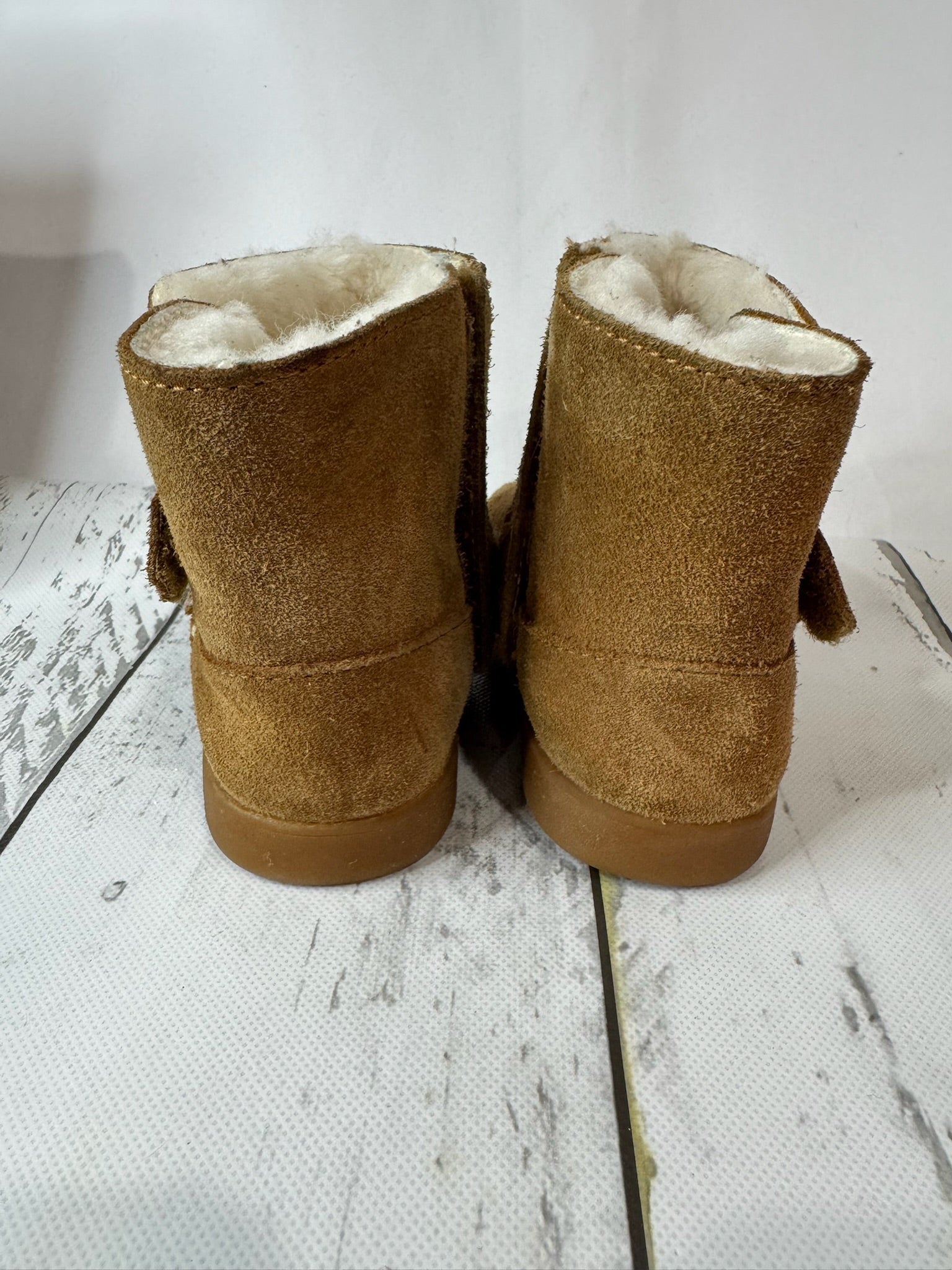 UGG Toddler 4/5C