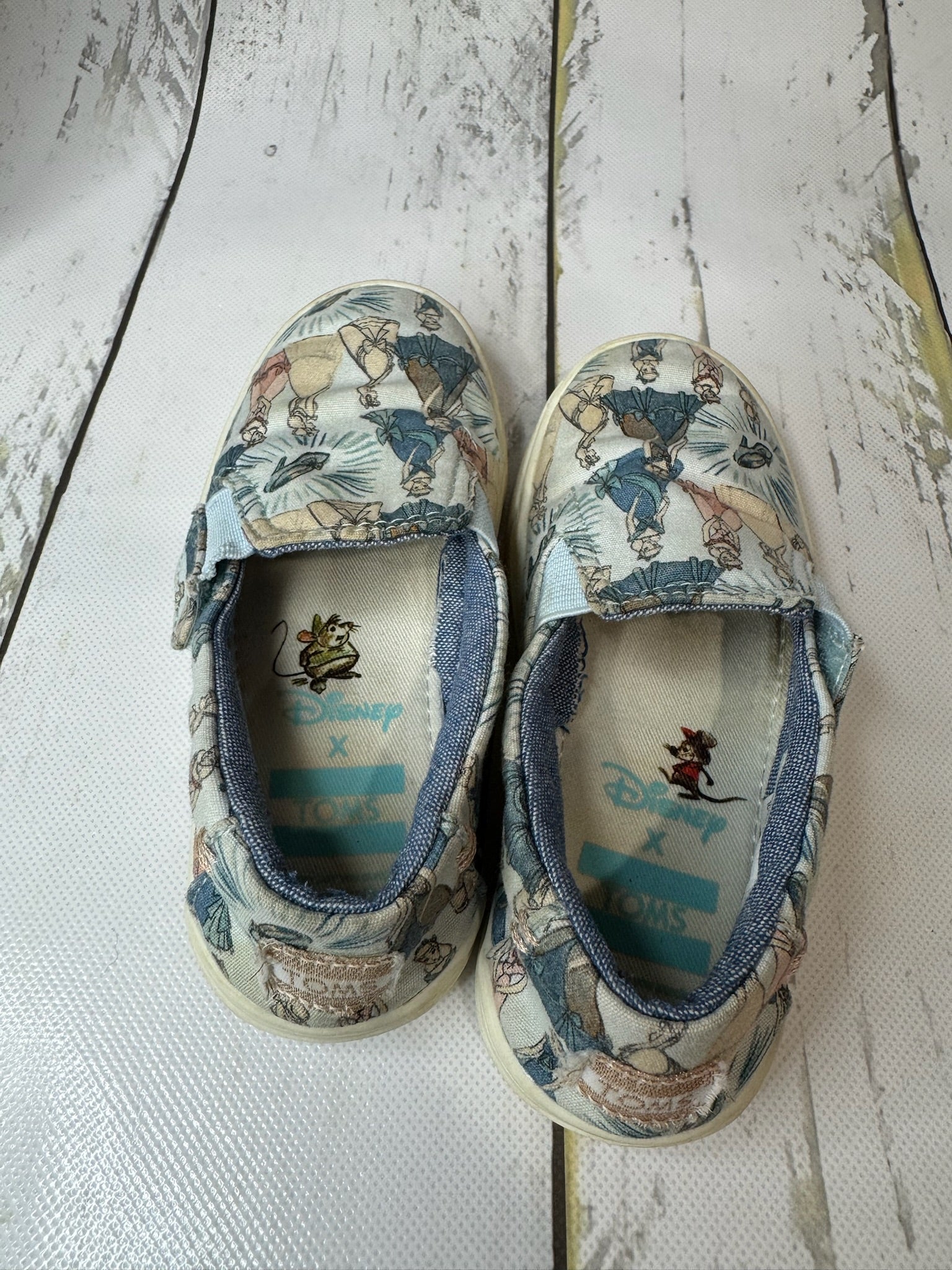 TOMS Disney Princess Slip Ons- Toddler 9