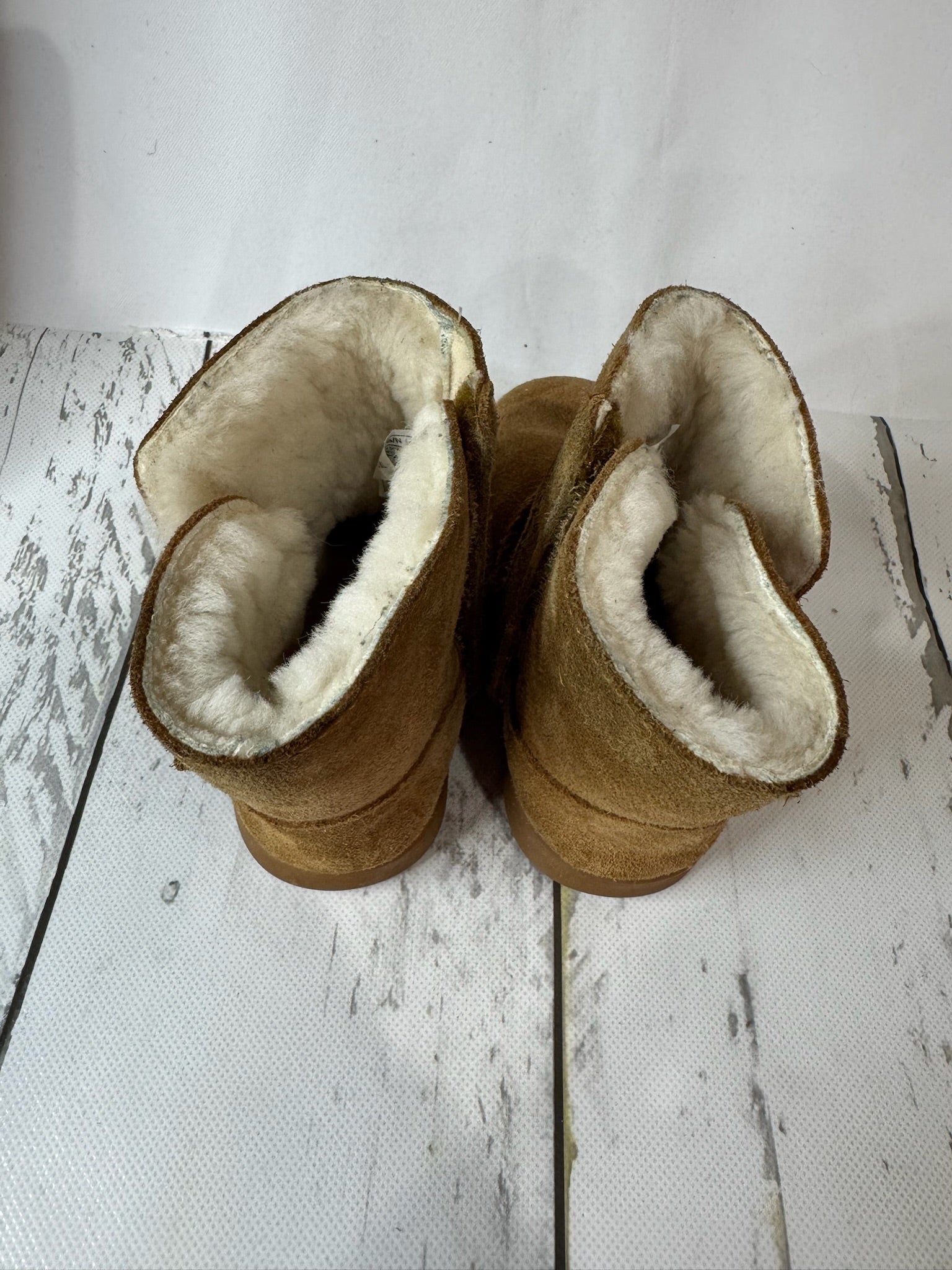 UGG Toddler 4/5C